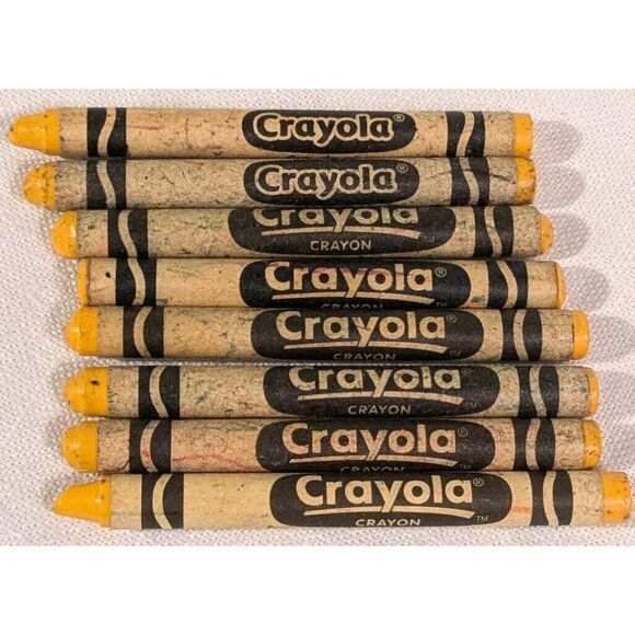 Crayola Crayons Dandelion Yellow Discontinued Retired Bright Color Set Of 8 Fun - Picture 6 of 7